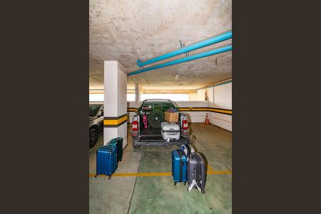 Apartamento à venda com 115m², 2 quartos e 1 vaga Apartamento à venda com 115m², 2 quartos e 1 vagaGaragem