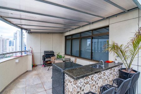 Apartamento à venda com 115m², 2 quartos e 1 vaga Apartamento à venda com 115m², 2 quartos e 1 vagaVaranda