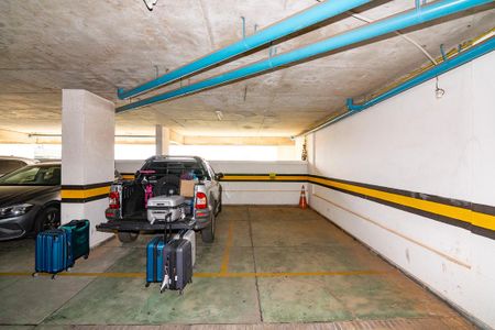 Apartamento à venda com 115m², 2 quartos e 1 vaga Apartamento à venda com 115m², 2 quartos e 1 vagaGaragem