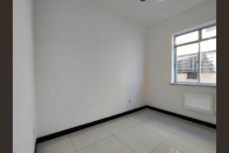 Quarto 1 de apartamento para alugar com 2 quartos, 66m² em Imperial de São Cristóvão, Rio de Janeiro
