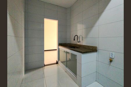 Apartamento para alugar com 66m², 2 quartos e sem vagaCozinha e Área de Serviço