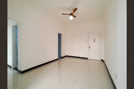 Sala de apartamento para alugar com 2 quartos, 66m² em Imperial de São Cristóvão, Rio de Janeiro