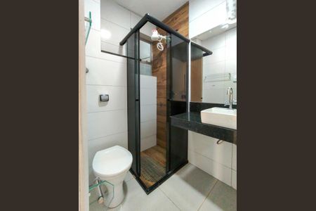 Apartamento para alugar com 66m², 2 quartos e sem vagaBanheiro Corredor