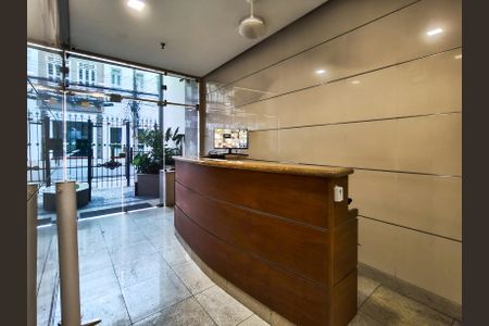 Apartamento à venda com 92m², 2 quartos e 1 vagaFachada e portaria