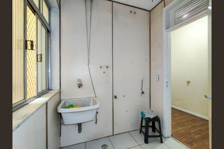 Apartamento à venda com 92m², 2 quartos e 1 vagaÁrea de Serviço