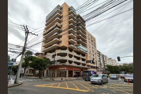 Apartamento à venda com 92m², 2 quartos e 1 vagaFachada e portaria