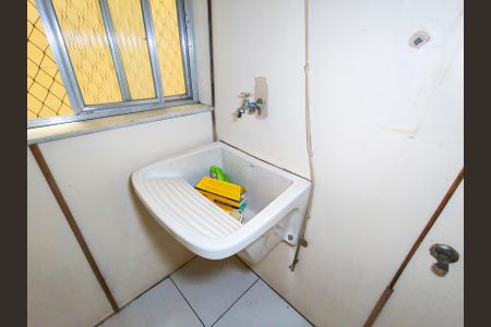 Apartamento à venda com 92m², 2 quartos e 1 vagaÁrea de Serviço