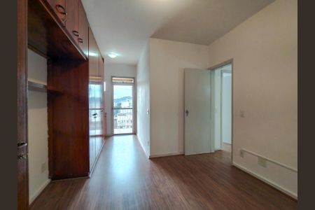 Apartamento à venda com 92m², 2 quartos e 1 vagaSuíte