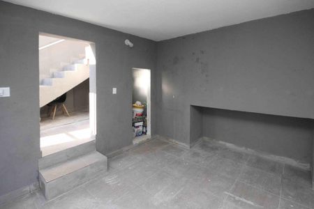 Casa à venda com 130m², 2 quartos e 1 vaga Casa à venda com 130m², 2 quartos e 1 vagaGaragem