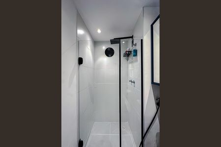 Banheiro de apartamento à venda com 2 quartos, 43m² em Belenzinho, São Paulo