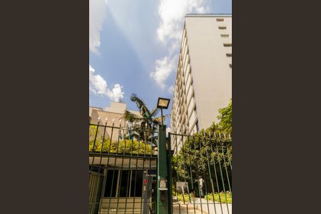 Apartamento à venda com 107m², 3 quartos e 2 vagasPortaria