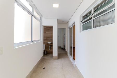 Apartamento à venda com 107m², 3 quartos e 2 vagasCozinha