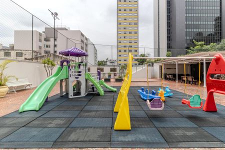 Apartamento à venda com 107m², 3 quartos e 2 vagasPlayground