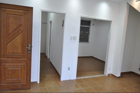 Casa de Condomínio para alugar com 6 quartos, 267m² em Méier, Rio de Janeiro