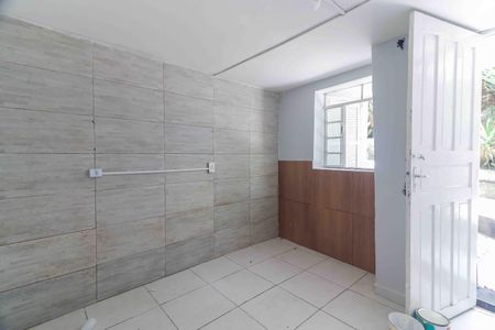 Sala de casa à venda com 6 quartos, 400m² em Rio Pequeno, São Paulo