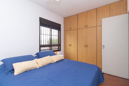 Apartamento para alugar com 110m², 3 quartos e 2 vagas Apartamento para alugar com 110m², 3 quartos e 2 vagasSuíte