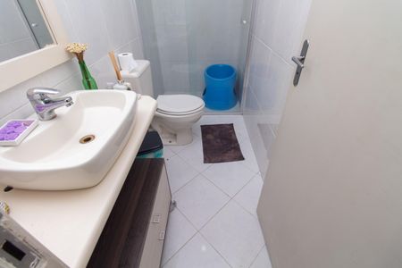 Apartamento para alugar com 110m², 3 quartos e 2 vagas Apartamento para alugar com 110m², 3 quartos e 2 vagasBanheiro do corredor