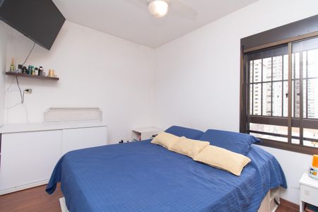 Apartamento para alugar com 110m², 3 quartos e 2 vagas Apartamento para alugar com 110m², 3 quartos e 2 vagasSuíte