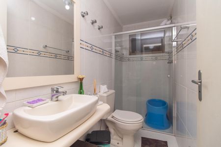 Apartamento para alugar com 110m², 3 quartos e 2 vagas Apartamento para alugar com 110m², 3 quartos e 2 vagasBanheiro do corredor