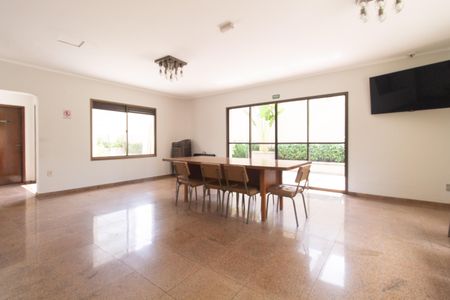 Apartamento para alugar com 110m², 3 quartos e 2 vagas Apartamento para alugar com 110m², 3 quartos e 2 vagasÁrea comum - Salão de festas