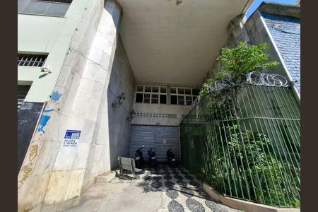 Apartamento à venda com 40m², 2 quartos e sem vagaFachada 