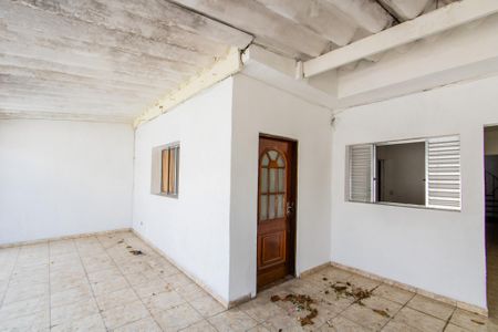 Casa para alugar com 180m², 2 quartos e 2 vagas Casa para alugar com 180m², 2 quartos e 2 vagasGaragem