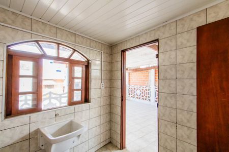 Casa para alugar com 180m², 2 quartos e 2 vagas Casa para alugar com 180m², 2 quartos e 2 vagasÁrea de Serviço