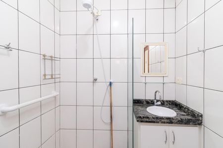 Casa à venda com 129m², 5 quartos e 1 vagaBanheiro