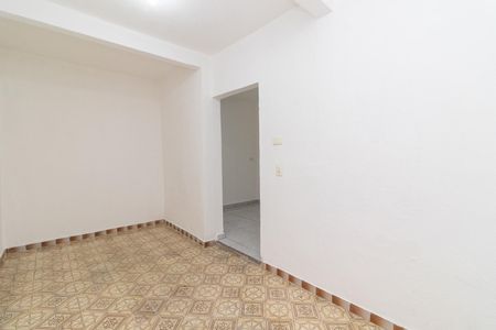 Quarto 2 de casa à venda com 5 quartos, 129m² em Vila Nhocuné, São Paulo