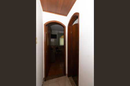 Casa para alugar com 300m², 3 quartos e 2 vagas Casa para alugar com 300m², 3 quartos e 2 vagasCorredor