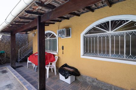 Casa para alugar com 300m², 3 quartos e 2 vagas Casa para alugar com 300m², 3 quartos e 2 vagasÁrea Externa