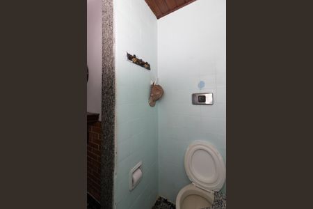 Casa para alugar com 300m², 3 quartos e 2 vagas Casa para alugar com 300m², 3 quartos e 2 vagasBanheiro de Serviço