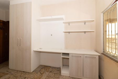 Casa para alugar com 300m², 3 quartos e 2 vagas Casa para alugar com 300m², 3 quartos e 2 vagasQuarto 2