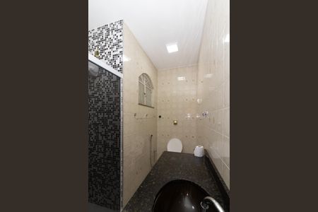 Casa para alugar com 300m², 3 quartos e 2 vagas Casa para alugar com 300m², 3 quartos e 2 vagasBanheiro da Suíte