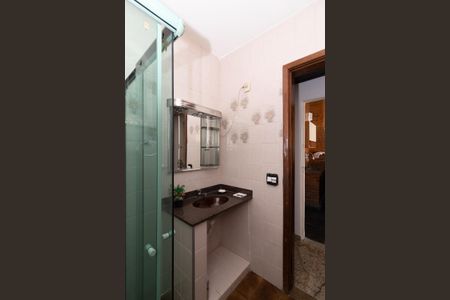 Casa para alugar com 300m², 3 quartos e 2 vagas Casa para alugar com 300m², 3 quartos e 2 vagasBanheiro 2