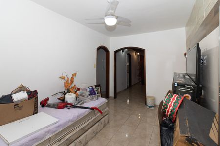 Casa para alugar com 300m², 3 quartos e 2 vagas Casa para alugar com 300m², 3 quartos e 2 vagasSala