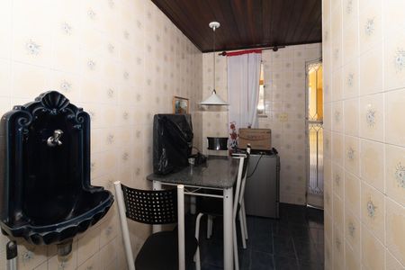 Casa para alugar com 300m², 3 quartos e 2 vagas Casa para alugar com 300m², 3 quartos e 2 vagasCopa