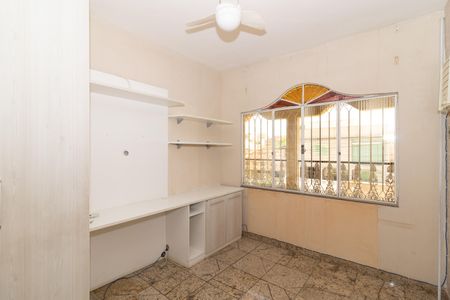 Casa para alugar com 300m², 3 quartos e 2 vagas Casa para alugar com 300m², 3 quartos e 2 vagasQuarto 2