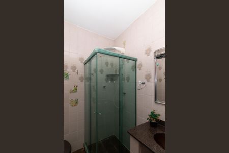 Casa para alugar com 300m², 3 quartos e 2 vagas Casa para alugar com 300m², 3 quartos e 2 vagasBanheiro 2