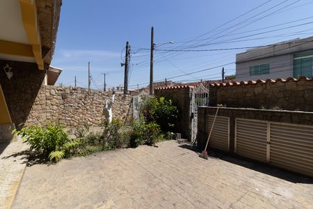 Casa para alugar com 300m², 3 quartos e 2 vagas Casa para alugar com 300m², 3 quartos e 2 vagasÁrea Externa