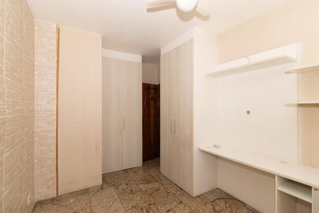 Casa para alugar com 300m², 3 quartos e 2 vagas Casa para alugar com 300m², 3 quartos e 2 vagasQuarto 2