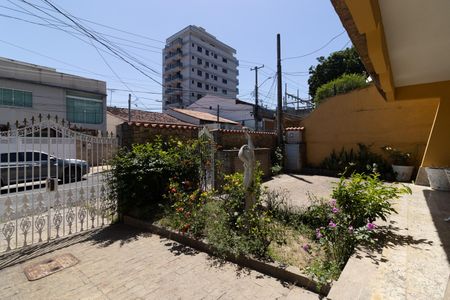 Casa para alugar com 300m², 3 quartos e 2 vagas Casa para alugar com 300m², 3 quartos e 2 vagasÁrea Externa