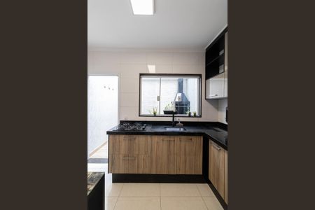 Casa para alugar com 101m², 3 quartos e 2 vagas Casa para alugar com 101m², 3 quartos e 2 vagasCozinha