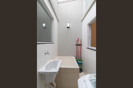Casa para alugar com 101m², 3 quartos e 2 vagas Casa para alugar com 101m², 3 quartos e 2 vagasÁrea de Serviço