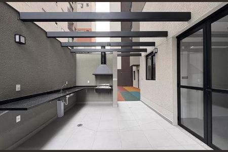 Apartamento para alugar com 64m², 2 quartos e 2 vagas Apartamento para alugar com 64m², 2 quartos e 2 vagasÁrea comum - Churrasqueira