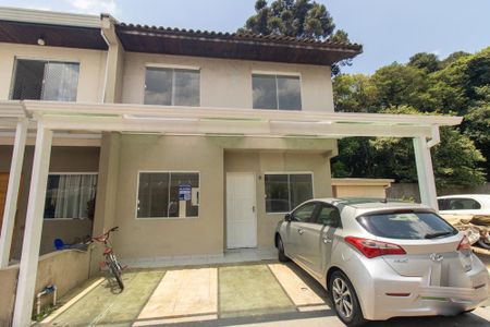 Casa de condomínio para alugar com 119m², 3 quartos e 3 vagasPlaca