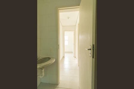 Casa de condomínio para alugar com 119m², 3 quartos e 3 vagasBanheiro Social