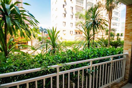 Apartamento para alugar com 75m², 3 quartos e 1 vagaVaranda