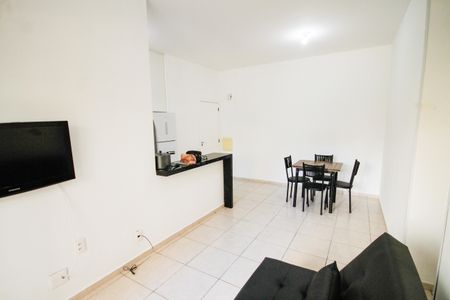 Apartamento para alugar com 75m², 3 quartos e 1 vagaSala