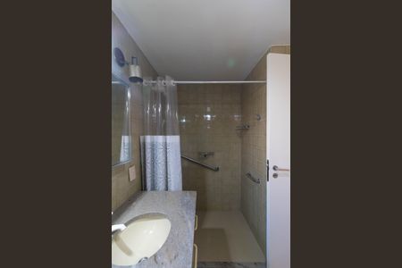 Apartamento à venda com 136m², 3 quartos e 1 vagaBanheiro da Suíte